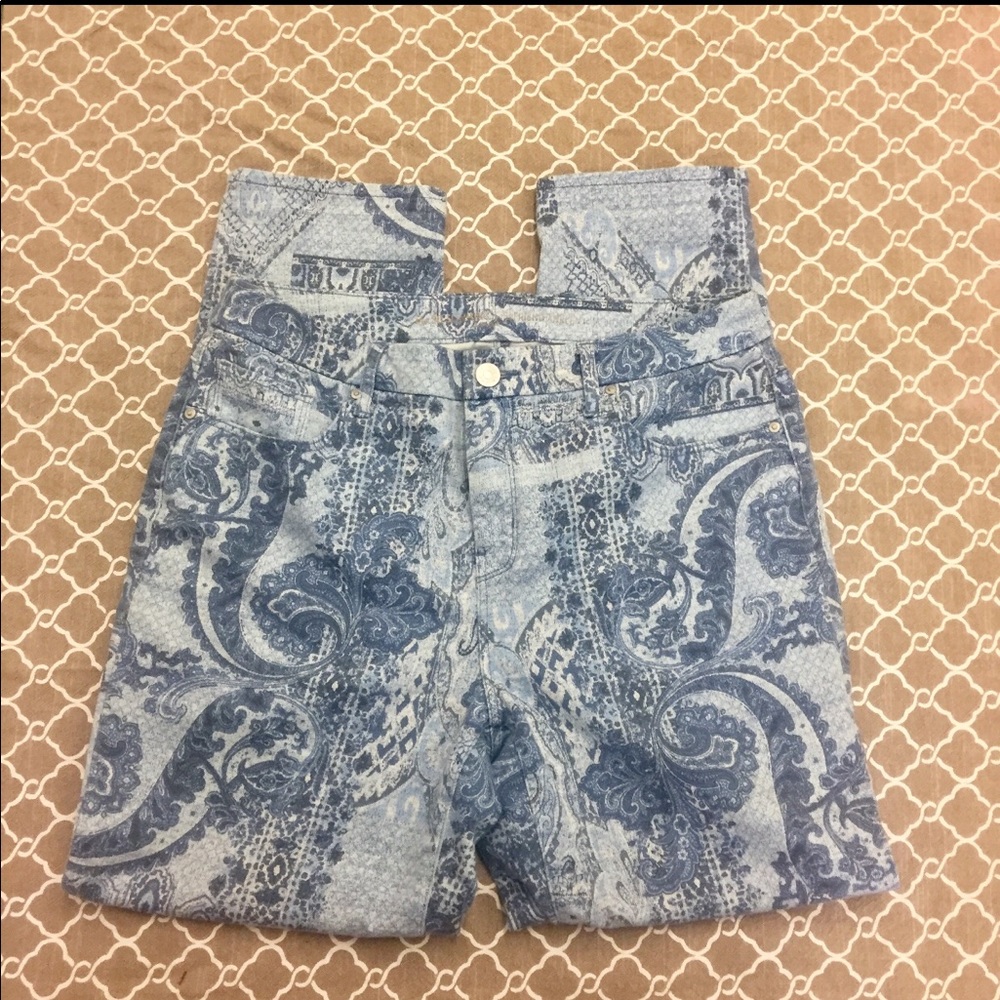Chico so slimming girlfriend ankle pants size 1